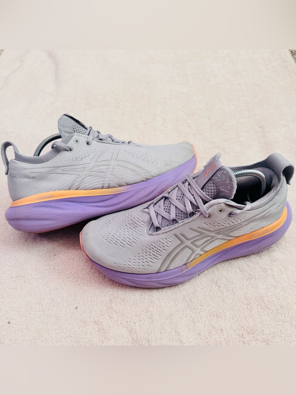 ASICS Gel Nimbus 25 Women’s Size 9 wide Running Shoes Piedmont Grey Purple